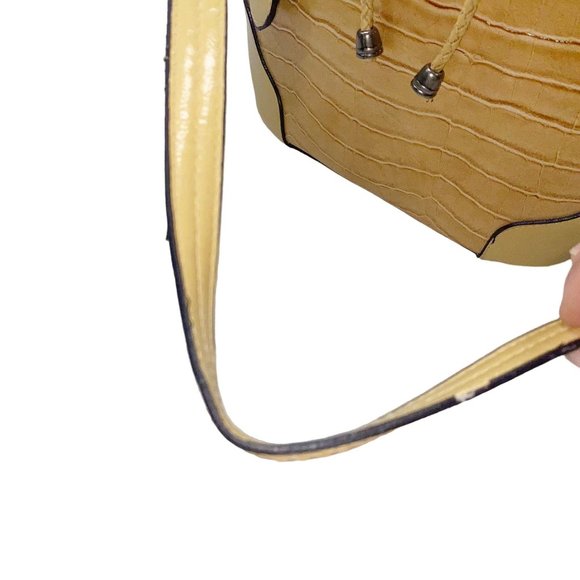 Beuno Yellow Faux Crocodile Shoulder Bag - Picture 16 of 16